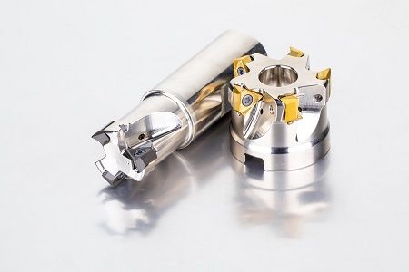 Delivering true 90° shoulder milling with new TNGX