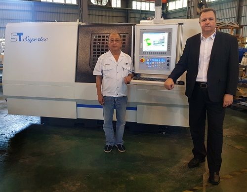 Supertec chooses NUM for new CNC cylindrical grinding machines