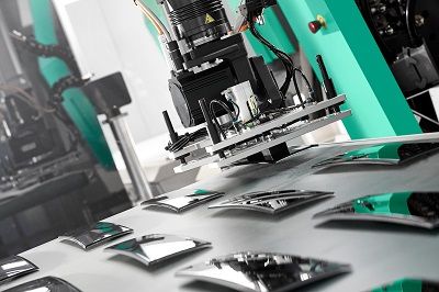 In-mould decoration for finishing of plastic parts