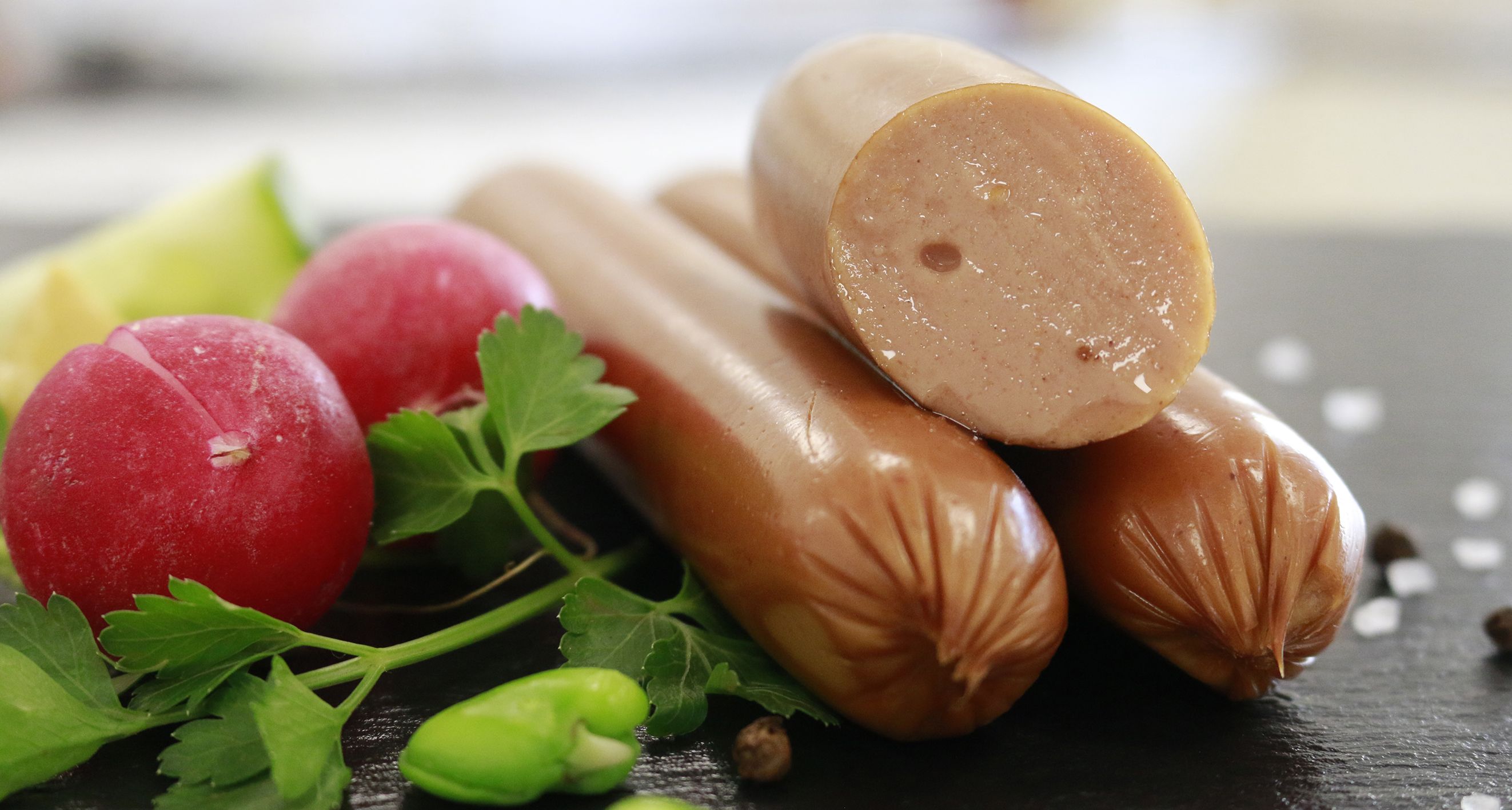 Clean label binder for the production of high-protein meat alternatives