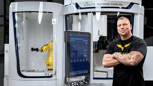 UNITED GRINDING partners with TITANS of CNC for manufacturing education