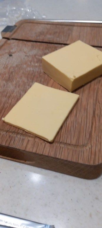 Sophie's BioNutrients and Ingredion co-create microalgae-based dairy-free cheese
