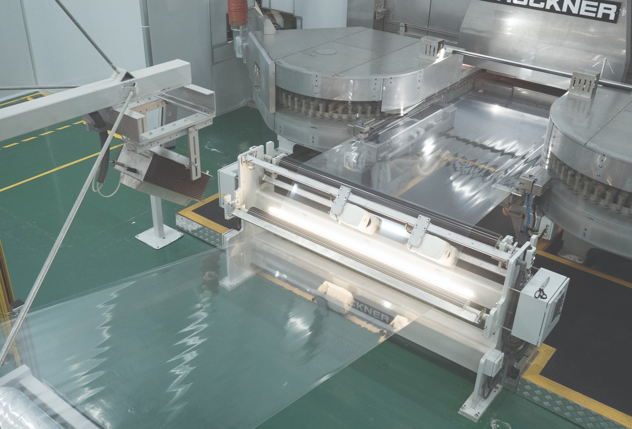 Chinaplas: Brückner to unveil world's largest simultaneous BOPA line