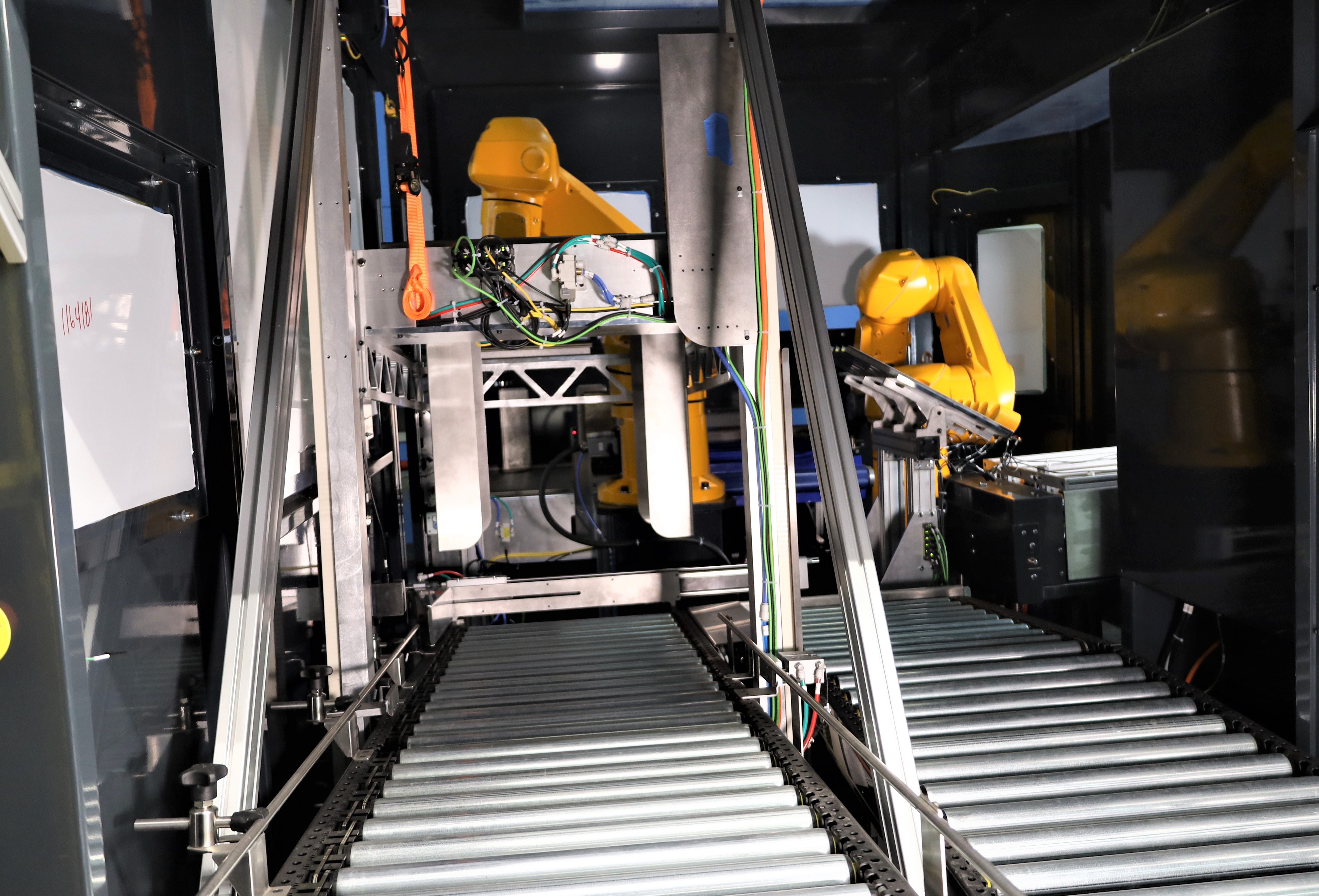 Automated six-axis case packer
