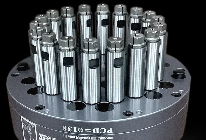 Customized multiple spindle boring and tapping head