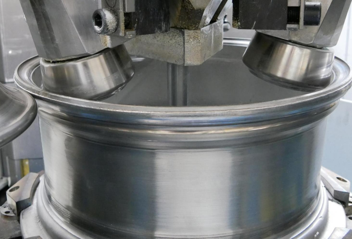 Efficient wheel manufacturing reaches a new level