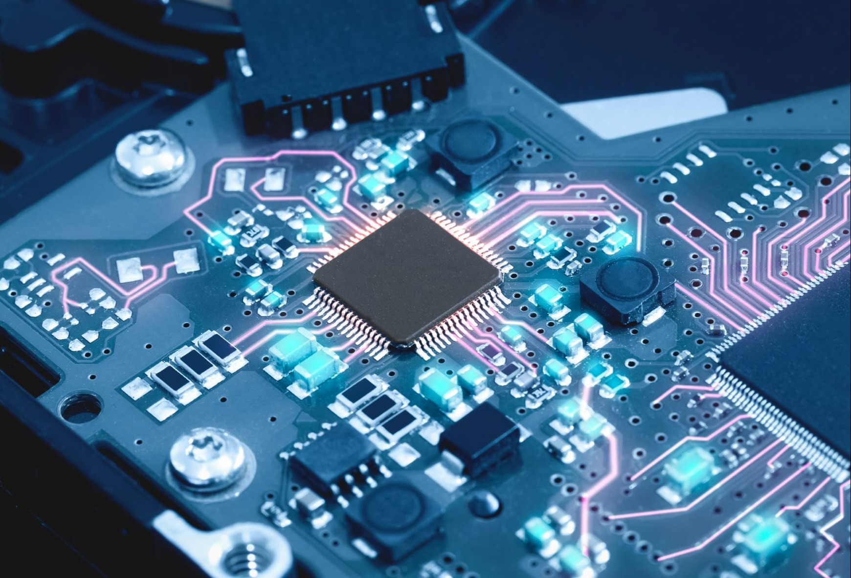 Distributed AI in metalworking