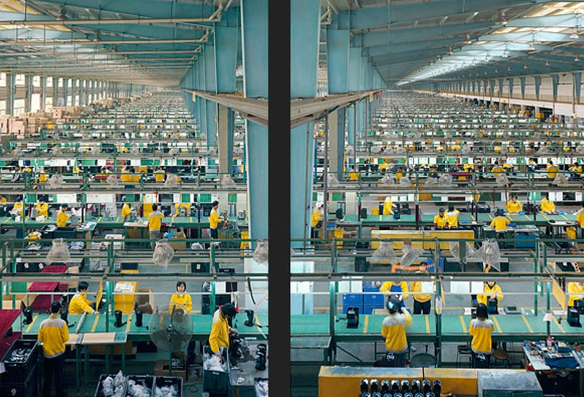 China sees vigorous development of its manufacturing industry