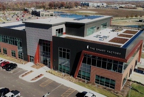 Siemens & Deloitte demonstrate Industry 4.0 innovation at The Smart Factory @ Wichita