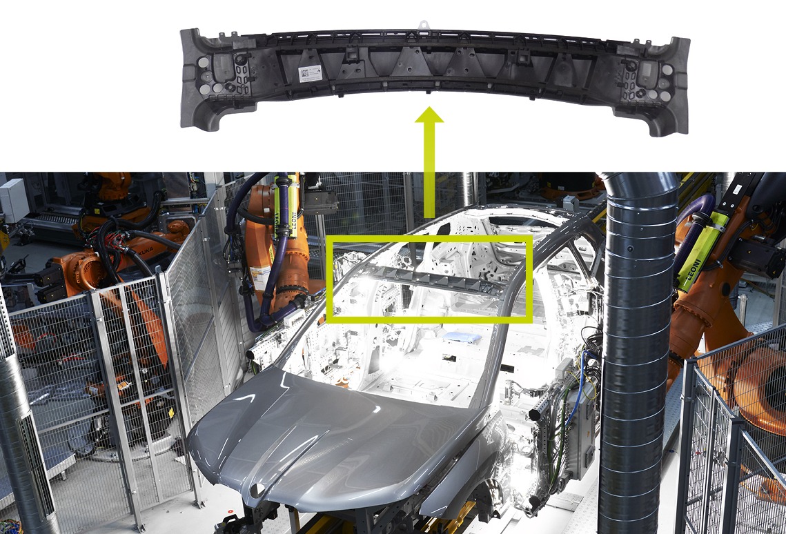 Lightweight windshield made more sustainable