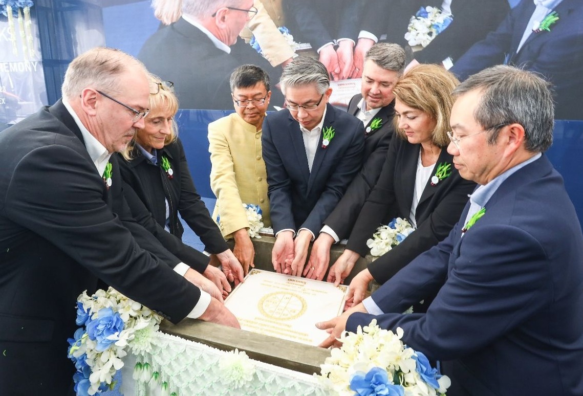 NatureWorks celebrates construction milestone for PLA plant
