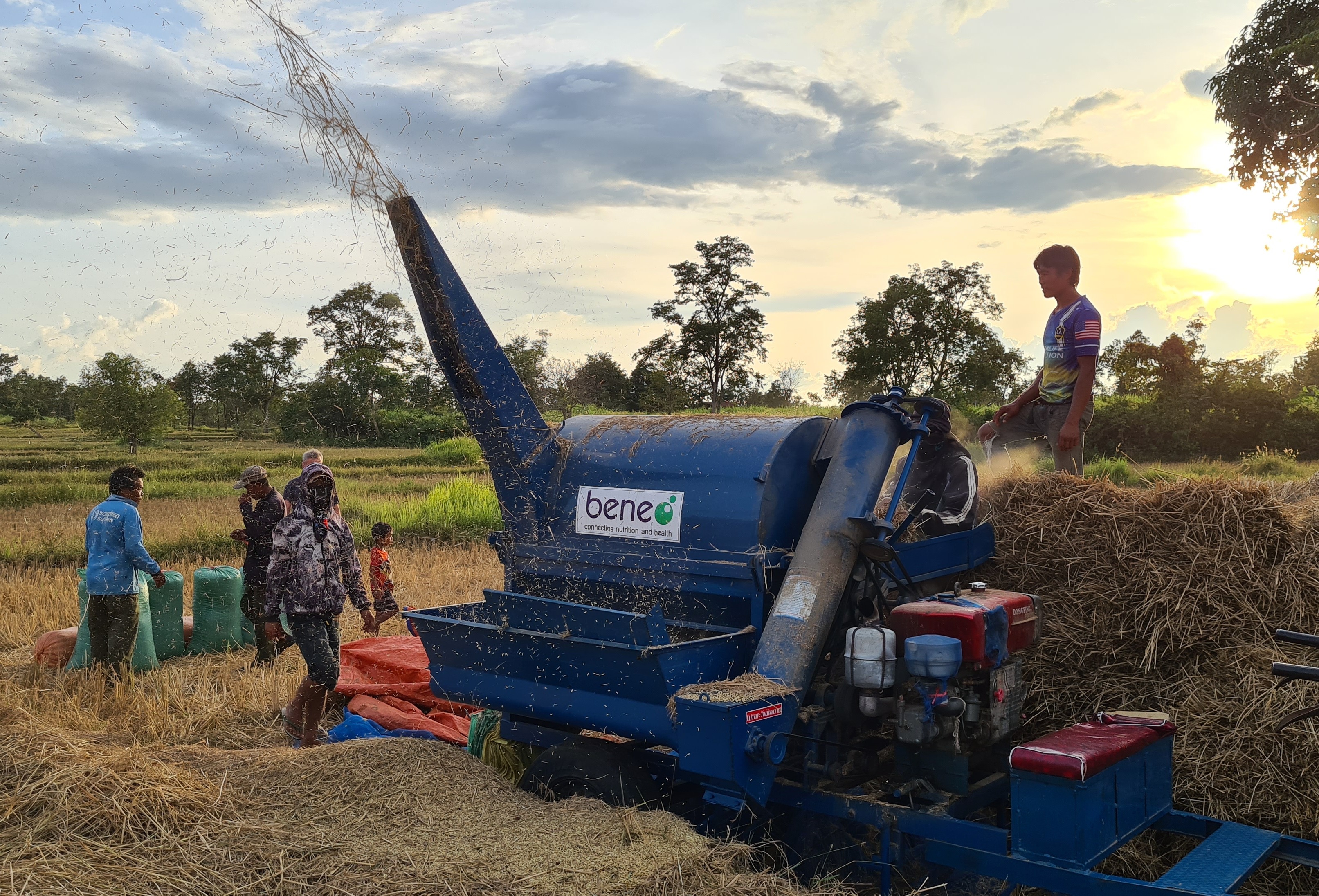 BENEO provides rice farmers in Laos with machinery