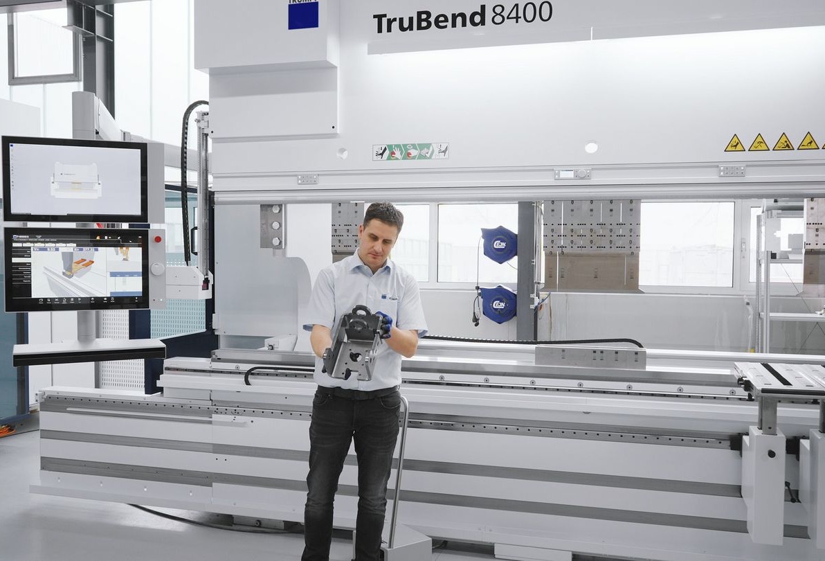 Powerful, automated, and sustainable bending machine