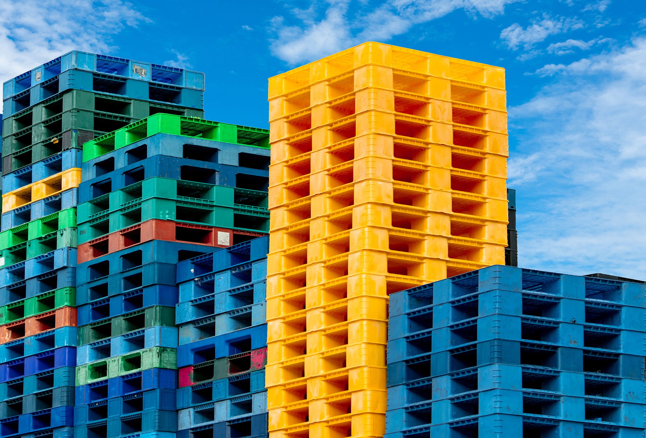 Optimized foaming agent portfolio for thermoplastics