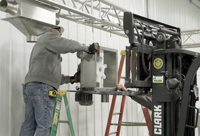 Conveyor installation: Starting up on time and with confidence