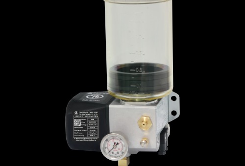 Centralized lubrication system & lubricators from Chen Ying