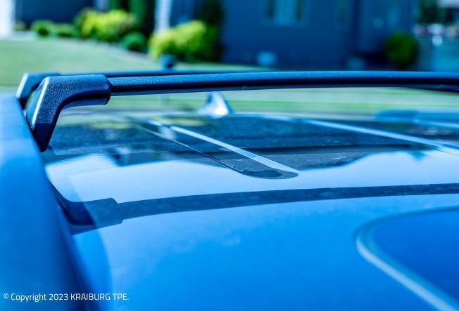 Weather and UV resistance for optimal roof rack performance