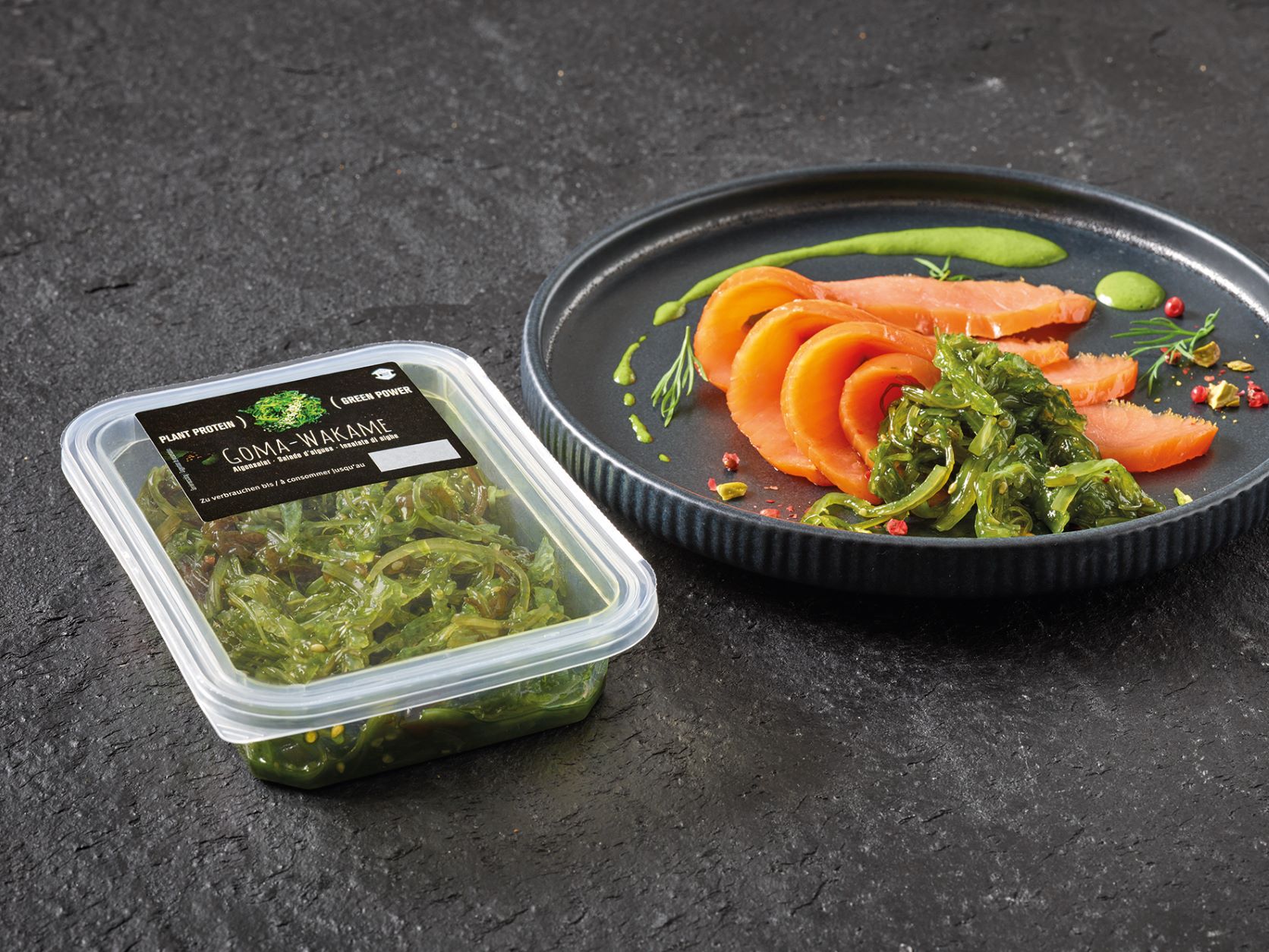 Picture 2b. Seaweed salad in EasyLid® tray - Copy.jpg