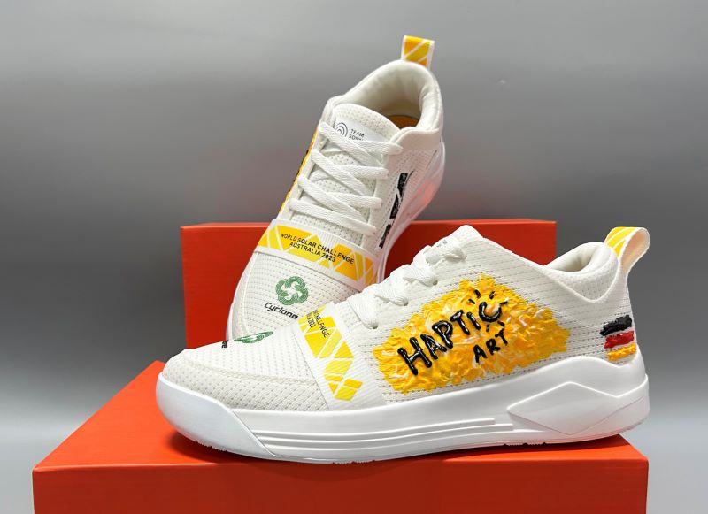 shoessample.jpg