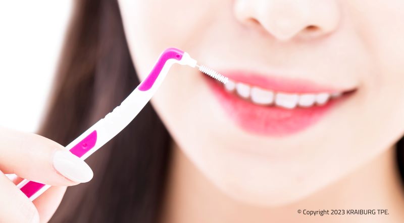 Press-Artwork-Interdental Brush_Rectangle-FINAL.jpg