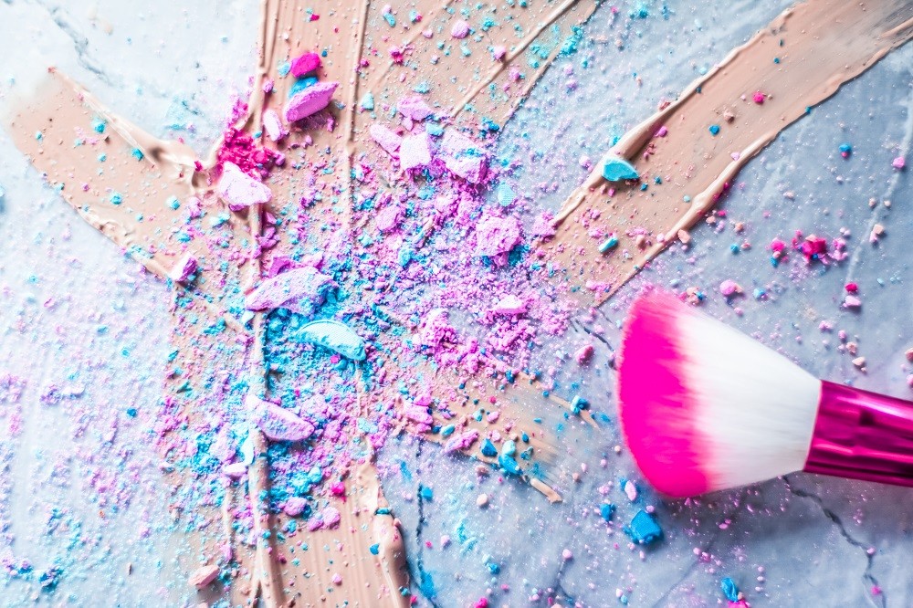 makeup cosmetic_Anneleven_Dreamstime.com - Copy.jpg